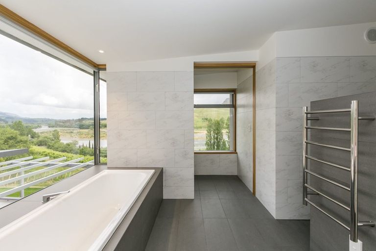 Photo of property in 1272 Tuki Tuki Road, Tuki Tuki, Havelock North, 4294