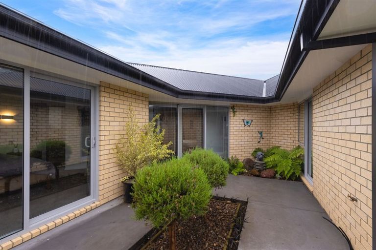 Photo of property in 7 Minerva Crescent, Woodend, 7610