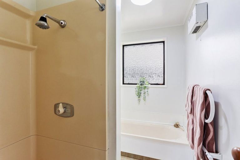 Photo of property in 29 Sefton Street, Belfast, Christchurch, 8051