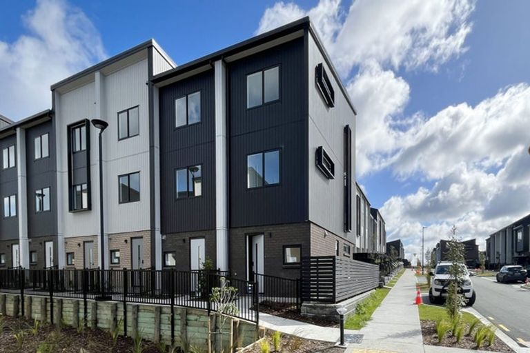 Photo of property in 1/25 Jabuka Street, Glen Eden, Auckland, 0602