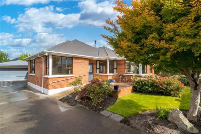Photo of property in 15 Tay Street, Mosgiel, 9024