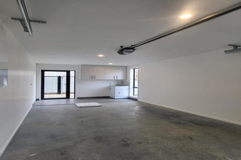 Photo of property in 34 Cessna Crescent, Mangere, Auckland, 2022
