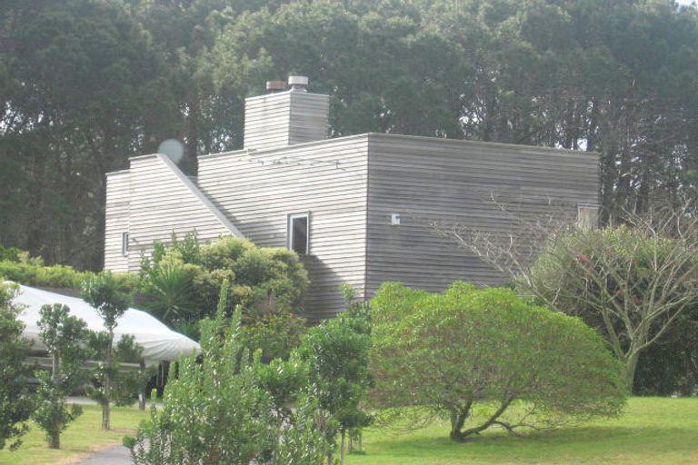 Photo of property in 714 Matarangi Drive, Matarangi, Whitianga, 3592