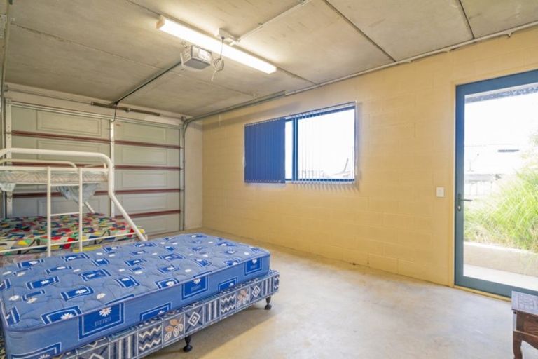 Photo of property in 103 Centennial Drive, Whitianga, 3510