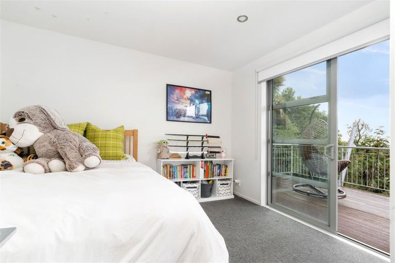 Photo of property in 4 Patchett Place, Cashmere, Christchurch, 8022