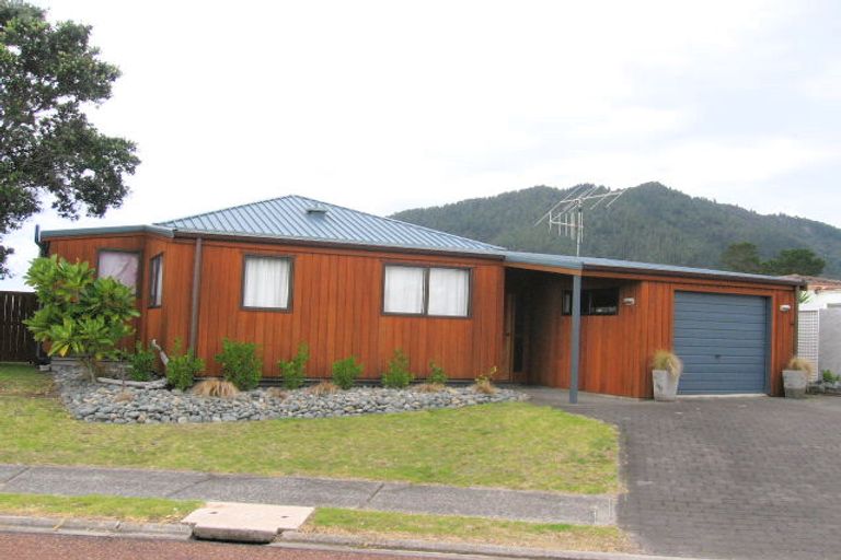 Photo of property in 3 Braddock Grove, Pauanui, Hikuai, 3579