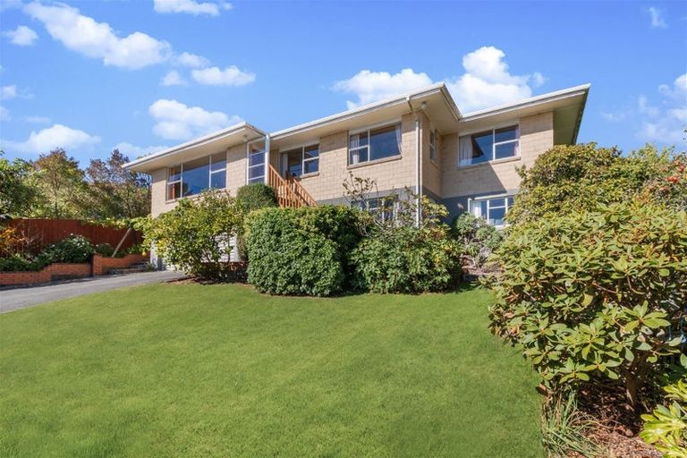 Photo of property in 196 Dyers Pass Road, Cashmere, Christchurch, 8022