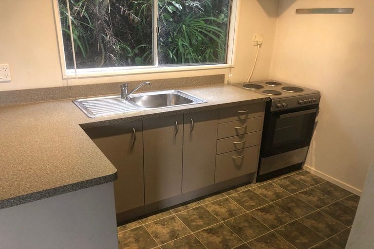 Photo of property in 42 Winston Street, Crofton Downs, Wellington, 6035