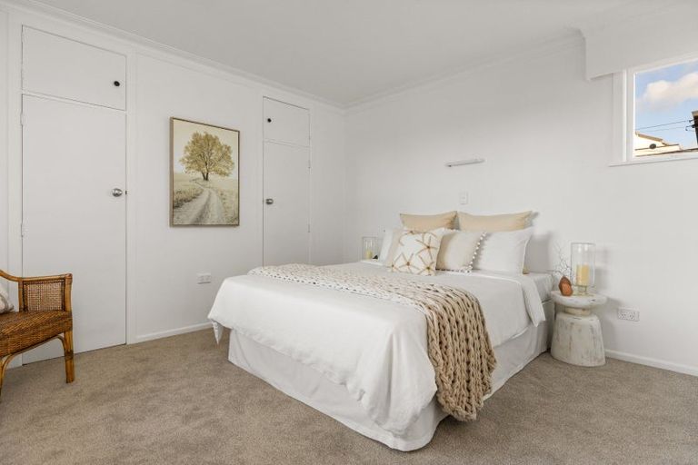 Photo of property in 24 Otumoetai Road, Judea, Tauranga, 3110