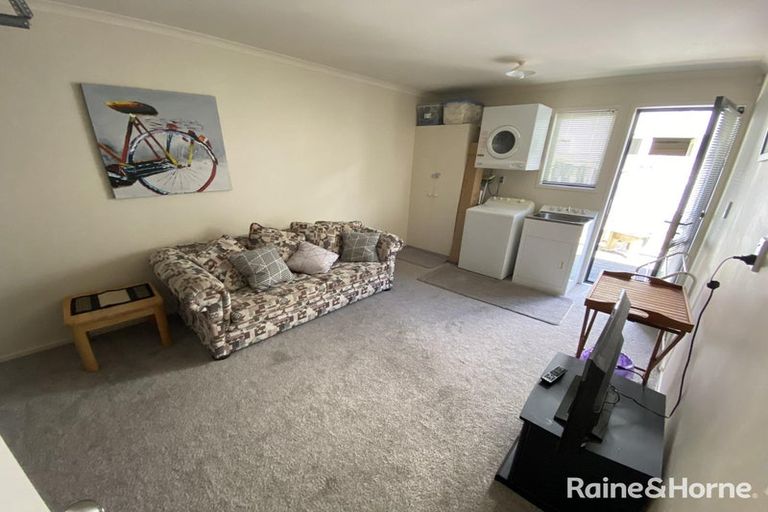 Photo of property in 36n Maunganui Road, Mount Maunganui, 3116