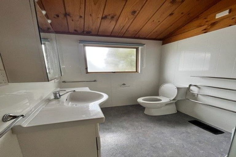Photo of property in 48 Mulberry Street, Maungaraki, Lower Hutt, 5010