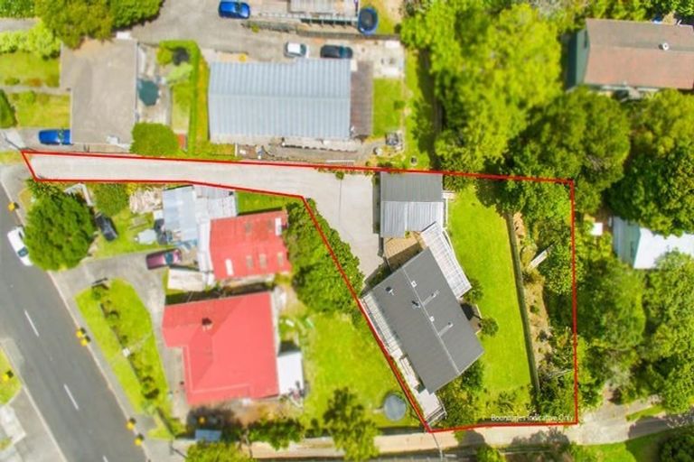 Photo of property in 23a Woodglen Road, Glen Eden, Auckland, 0602