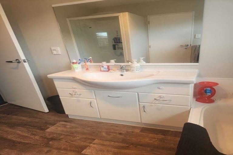 Photo of property in 78 Evans Road, Papamoa Beach, Papamoa, 3118