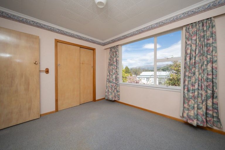 Photo of property in 24 Fache Street, Clyde, 9330