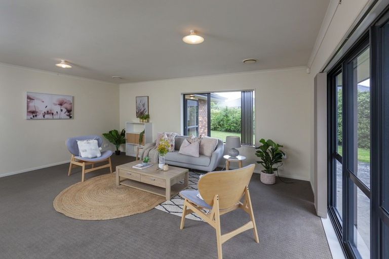 Photo of property in 4b Georgia Grove, Paraparaumu, 5032