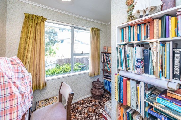 Photo of property in 102 Matai Street, Castlecliff, Whanganui, 4501