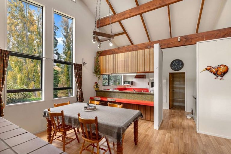 Photo of property in 9 Marshall Road, Hunterville, 4730