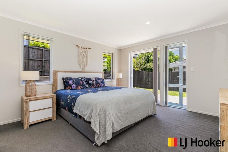 Photo of property in 39 Sunningdale Street, Wattle Downs, Auckland, 2103