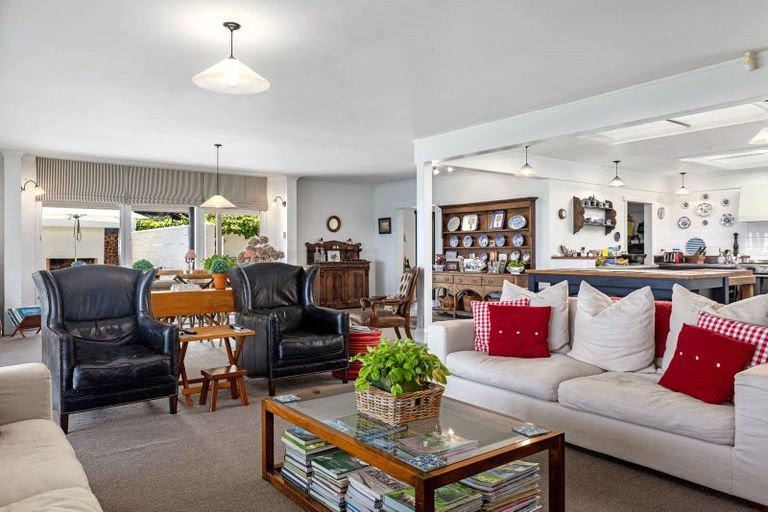 Photo of property in 8377 State Highway 35, Whanarua Bay, Te Kaha, 3199