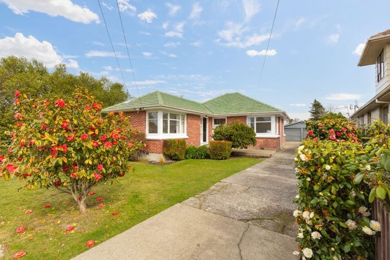 Photo of property in 16 Bethel Crescent, Bishopdale, Christchurch, 8053