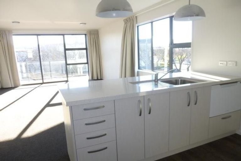 Photo of property in 104/118 Bealey Avenue, Christchurch Central, Christchurch, 8013