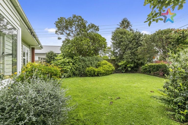 Photo of property in 62 Wyndrum Avenue, Waterloo, Lower Hutt, 5011