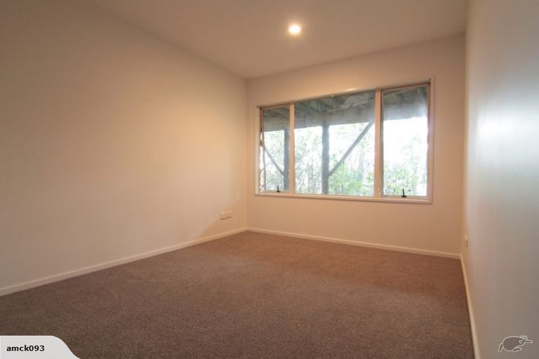 Photo of property in 1/206 Manuka Road, Bayview, Auckland, 0629