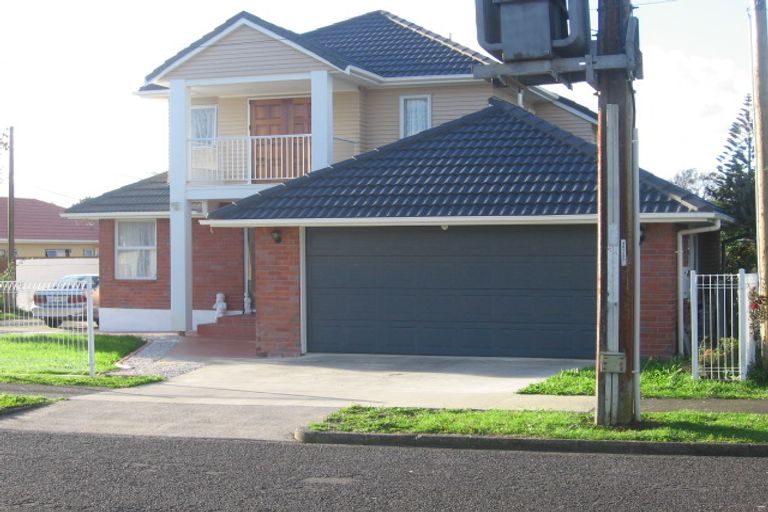 Photo of property in 21 Fyfe Avenue, Papatoetoe, Auckland, 2025