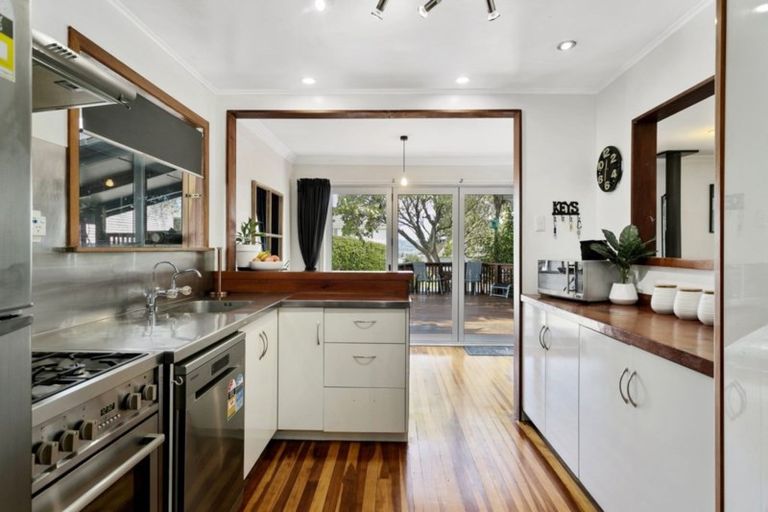 Photo of property in 2/44 Hinekura Avenue, Taupo, 3330