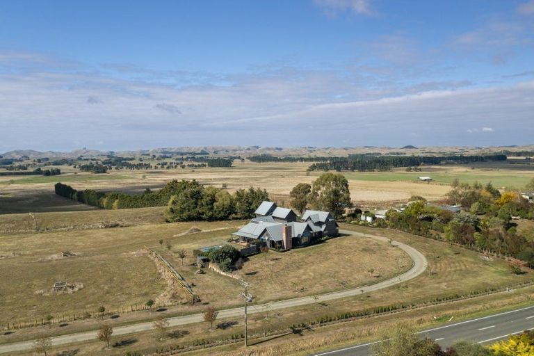 Photo of property in 297 Porangahau Road, Waipukurau, 4282