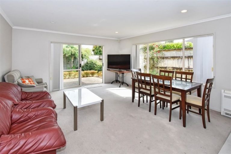 Photo of property in 22 Kauri Road, Pukekohe, 2120