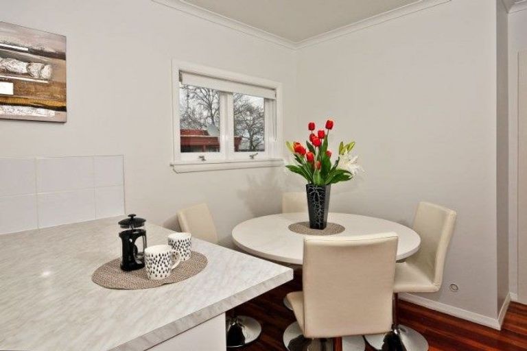 Photo of property in 122 Fox Street, Hamilton East, Hamilton, 3216