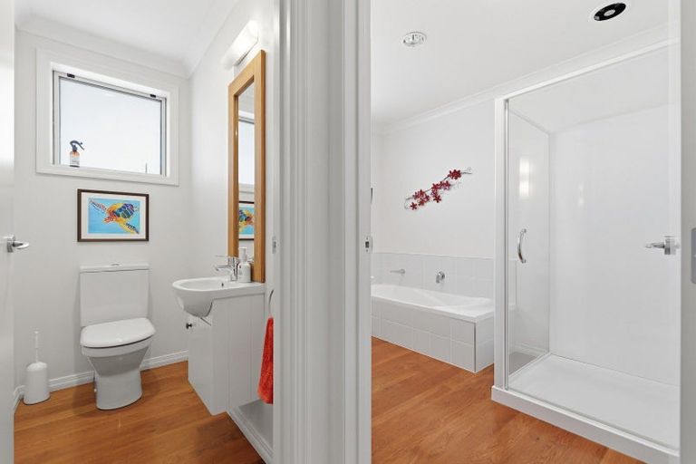 Photo of property in 106 Castlewold Drive, Bethlehem, Tauranga, 3110