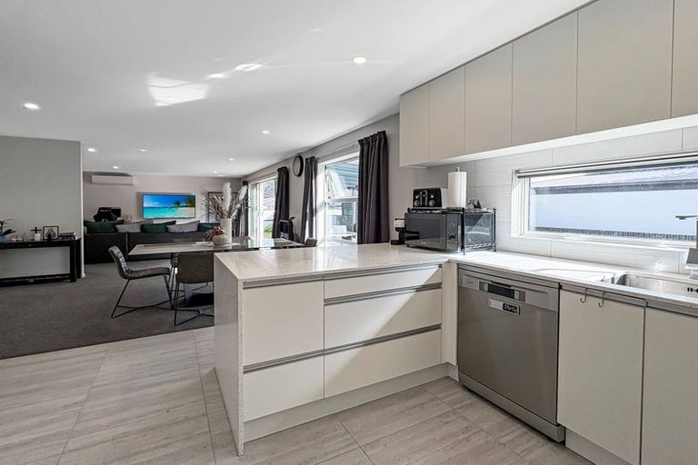 Photo of property in 273 Opawa Road, Hillsborough, Christchurch, 8022