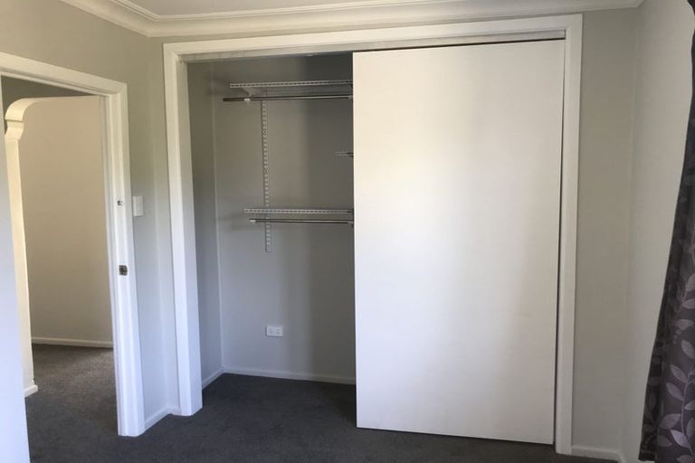 Photo of property in 3 Lancelot Road, Orewa, 0931