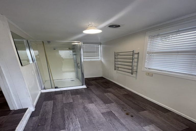 Photo of property in 90 Porchester Road, Papakura, 2110