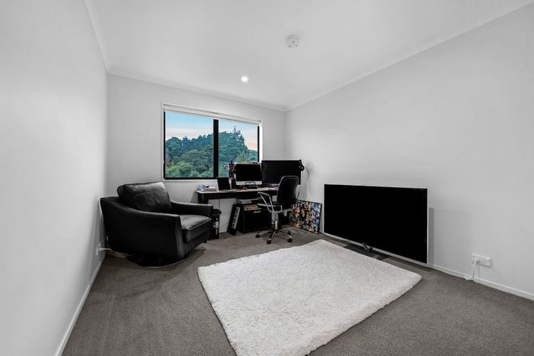 Photo of property in 4 Matairangi Avenue, Totara Heights, Auckland, 2105