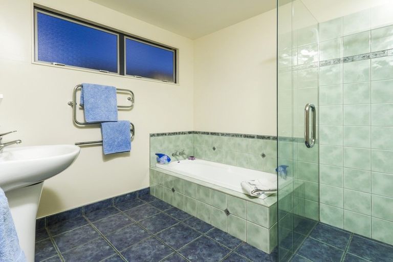 Photo of property in 27 Gilbert Street, Richmond, 7020