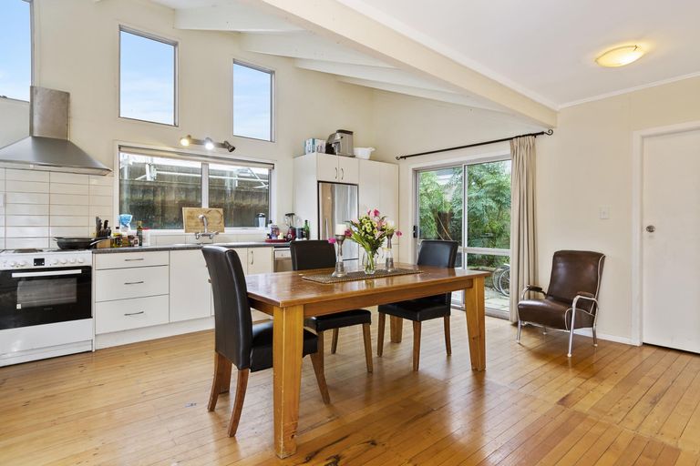 Photo of property in 3a Valley Road, Mount Maunganui, 3116