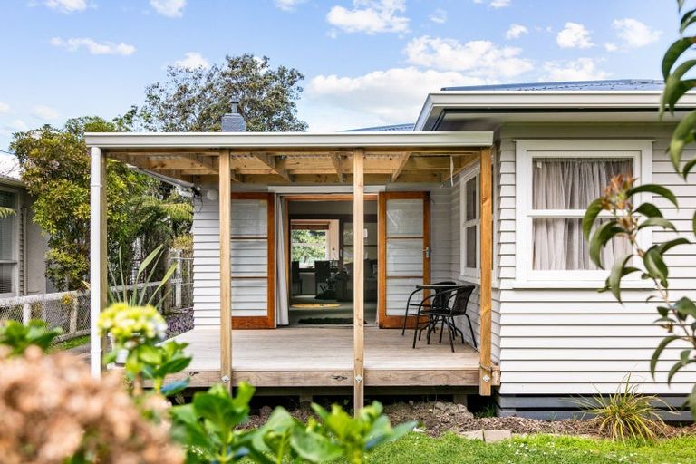 Photo of property in 207 Harris Street, Inner Kaiti, Gisborne, 4010