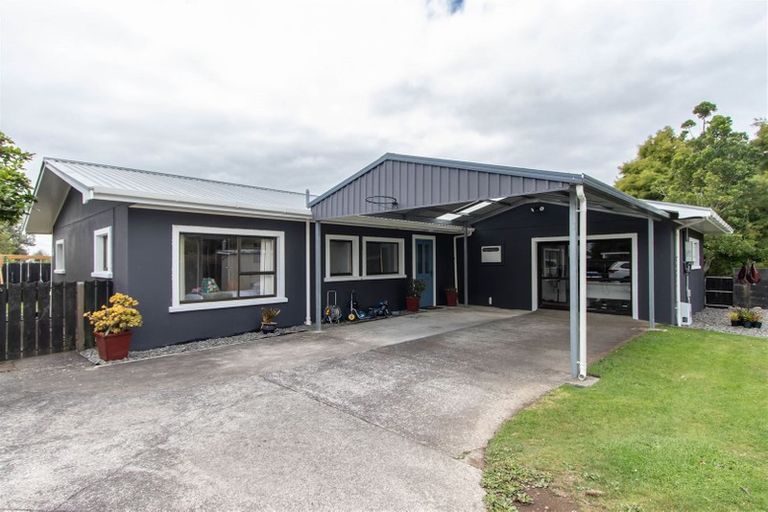 Photo of property in 4 Kamahi Place, Inglewood, 4330
