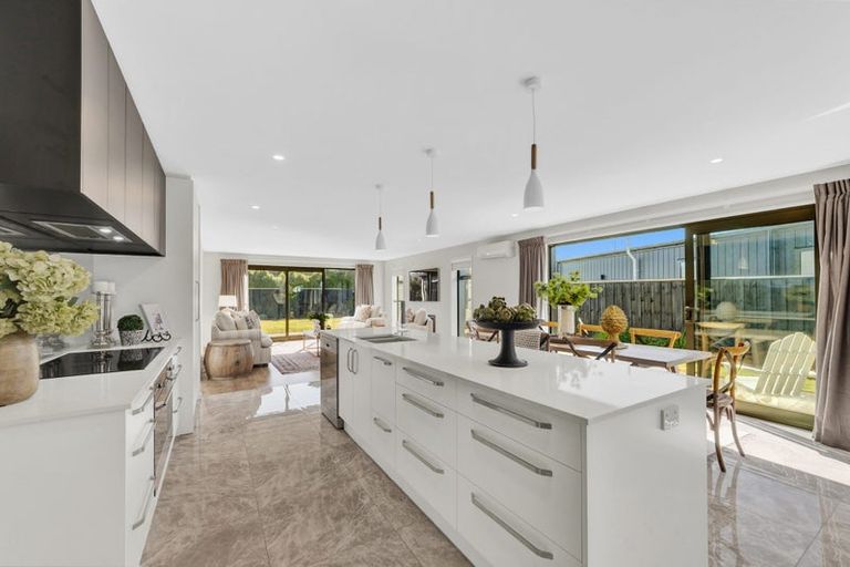 Photo of property in 16 Eleanor Lane, Casebrook, Christchurch, 8051