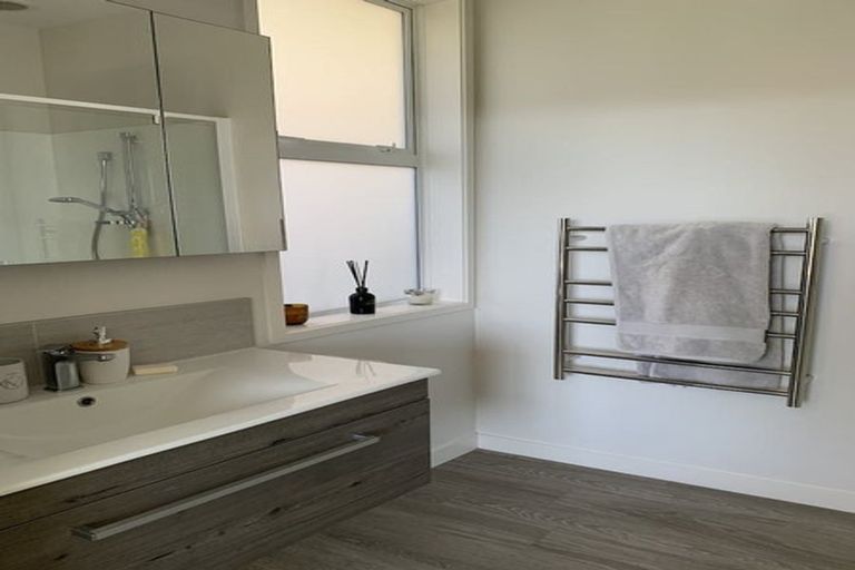 Photo of property in 24c Merlot Drive, Pyes Pa, Tauranga, 3112