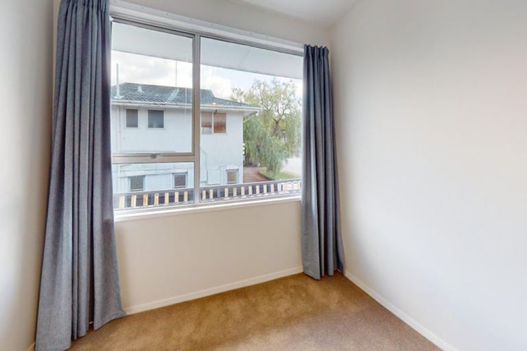 Photo of property in 2/93 Springfield Road, St Albans, Christchurch, 8014