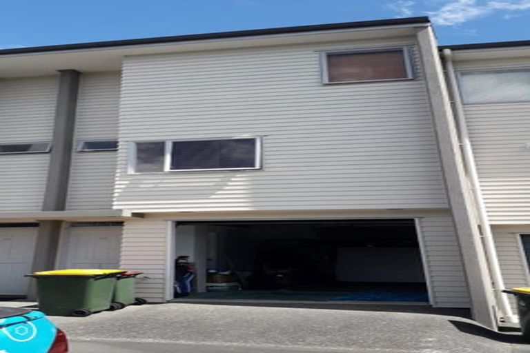 Photo of property in 46/7 Kelvin Hart Drive, East Tamaki, Auckland, 2013