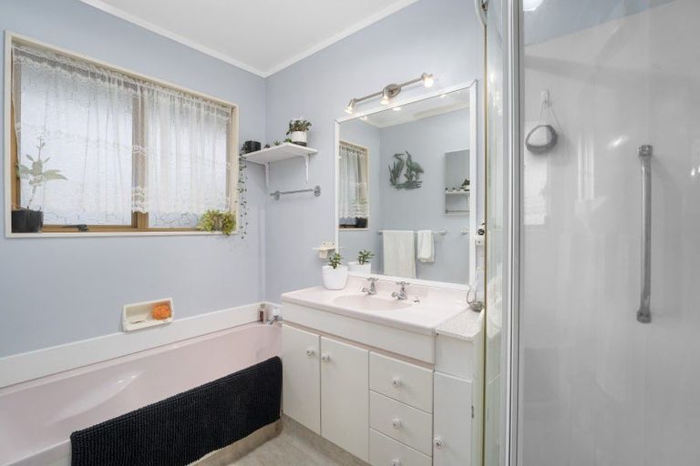 Photo of property in 10 Te Kama Street, Levin, 5510