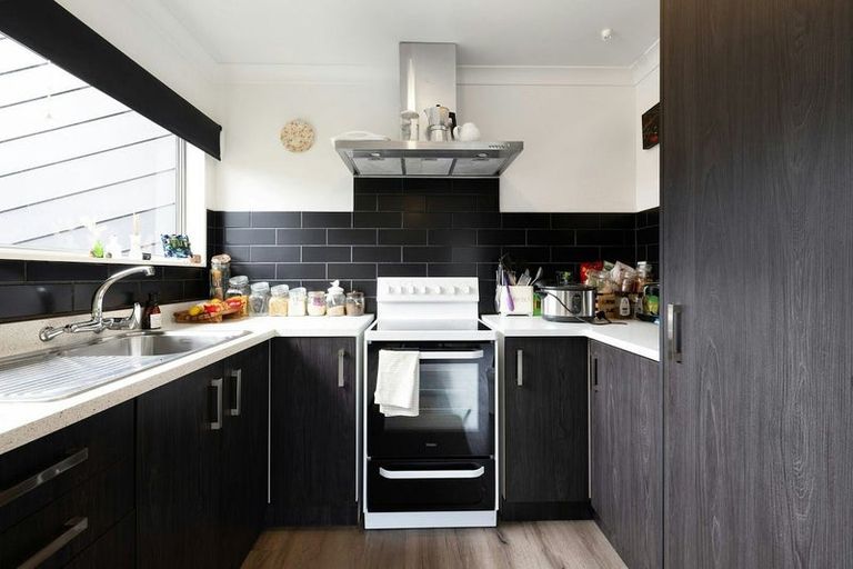 Photo of property in 280a Shakespeare Street, Leamington, Cambridge, 3432