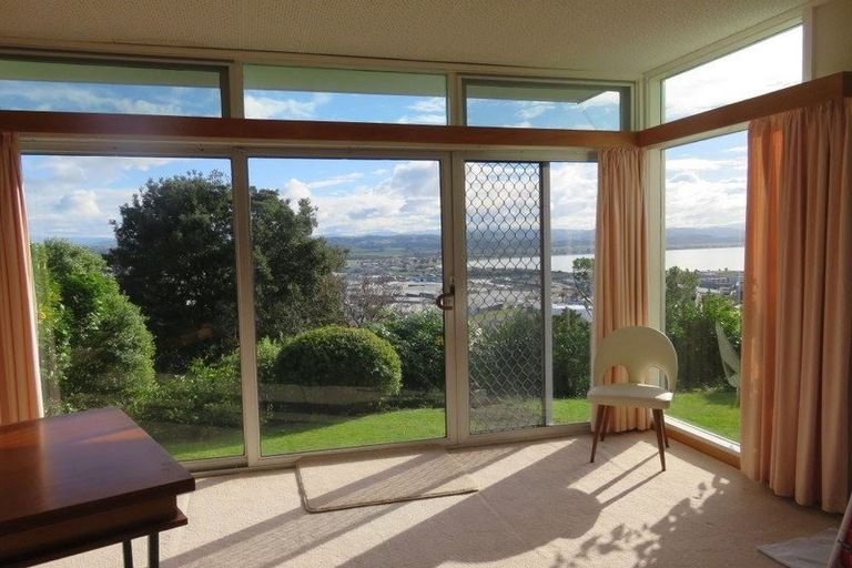 Photo of property in 18 Coleman Terrace, Hospital Hill, Napier, 4110