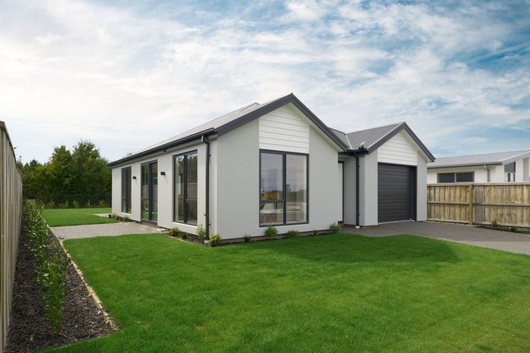 Photo of property in 32 Bastings Street, Kaiapoi, 7630