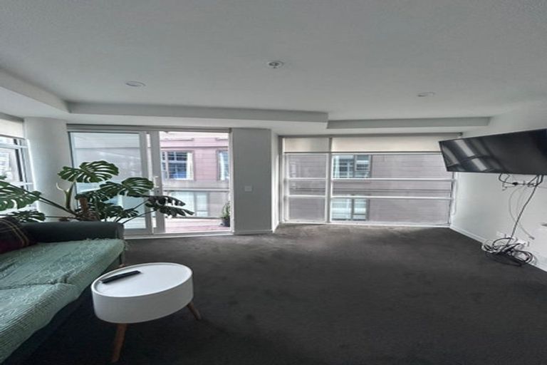 Photo of property in Pinnacle Apartments, W704/160 Victoria Street, Te Aro, Wellington, 6011